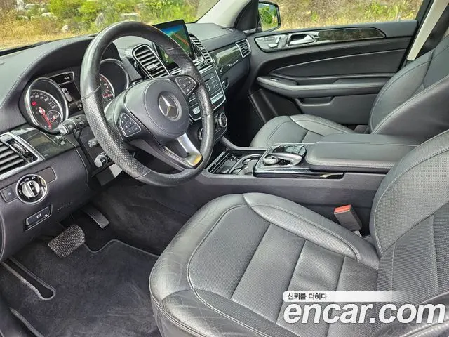 MERCEDES-BENZ GLS-CLASS X166 2017 — 100 000 км, чёрный, Корея — под ключ — фото 8