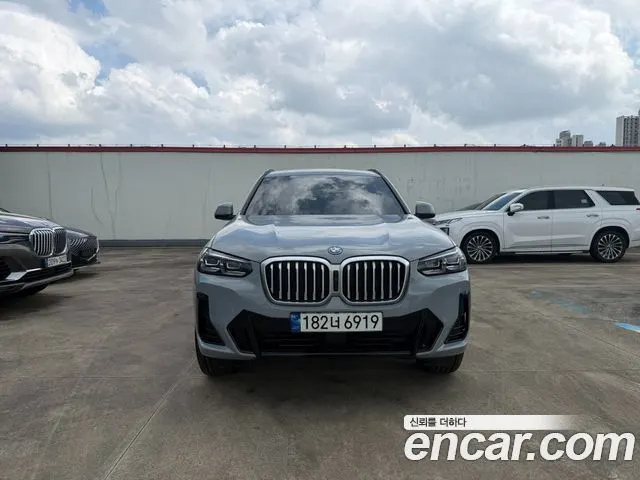 BMW X3 2023 — 21 871 км, светло-серебристый, Корея — под ключ — фото 3