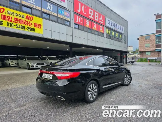 HYUNDAI GRANDEUR HYBRID 2016 — 151 137 км, чёрный, Корея — под ключ — фото 3