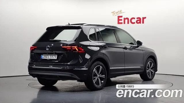 VOLKSWAGEN TIGUAN — из Кореи под ключ