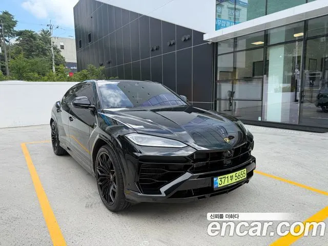 LAMBORGHINI URUS 2025 — 2 400 км, чёрный, Корея — под ключ — фото 2