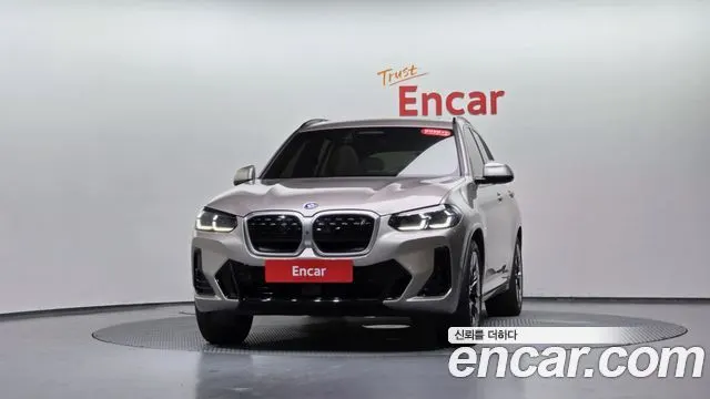 BMW IX3 2024 — 36 325 км, светло-золотистый, Корея — под ключ — фото 3