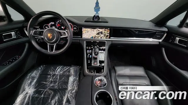 PORSCHE PANAMERA 2018 — 98 351 км, серебристо-серый, Корея — под ключ — фото 7
