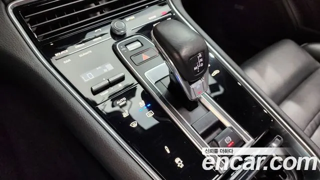 PORSCHE PANAMERA 2018 — 98 351 км, серебристо-серый, Корея — под ключ — фото 9