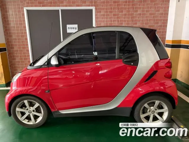 SMART FORTWO COUPE 2010