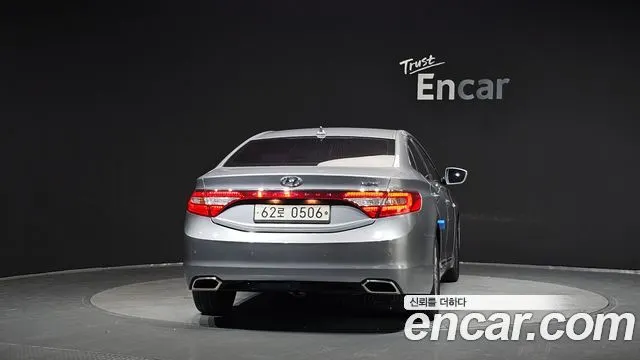 HYUNDAI GRANDEUR HYBRID 2016 — 171 973 км, серебристо-серый, Корея — под ключ — фото 4