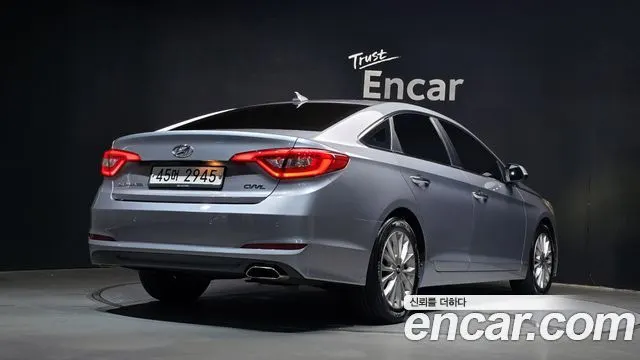 HYUNDAI SONATA 2017 — 136 186 км, серебристо-серый, Корея — под ключ — фото 2
