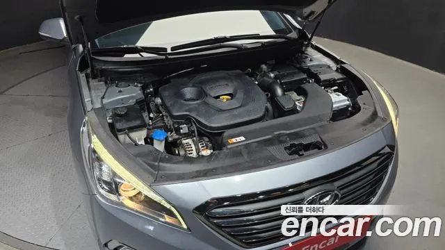 HYUNDAI SONATA 2017 — 136 186 км, серебристо-серый, Корея — под ключ — фото 6