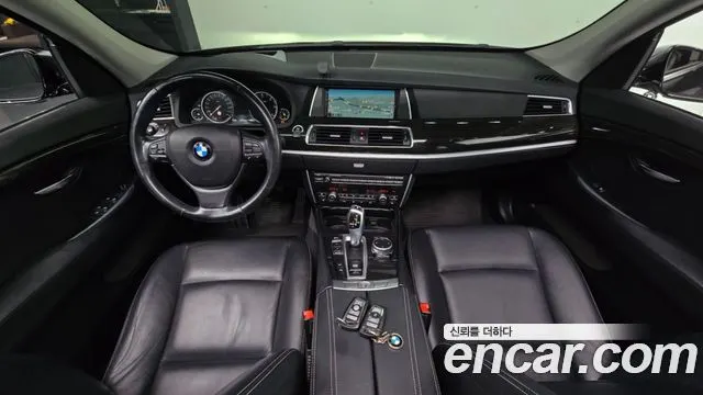 BMW 5 SERIES GT 2016 — 181 440 км, серый, Корея — под ключ — фото 7