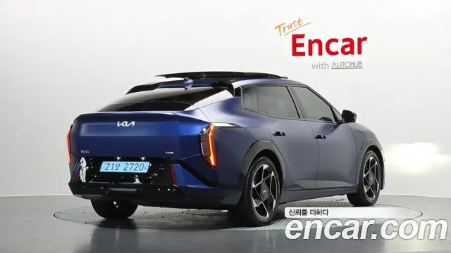 KIA EV4 2026