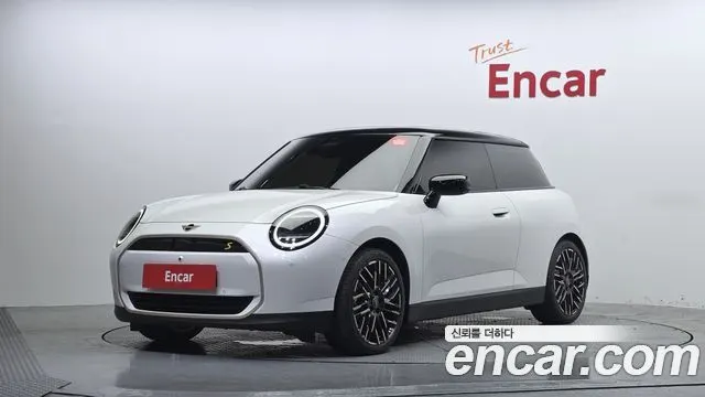 MINI COOPER ELECTRIC 2024