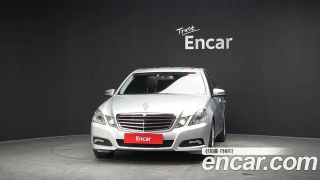 MERCEDES-BENZ E-CLASS W212 2010 — 21 097 км, серебристый, Корея — под ключ — фото 3
