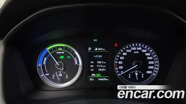 HYUNDAI SONATA HYBRID 2018 — 164 639 км, белый, Корея — под ключ — фото 8