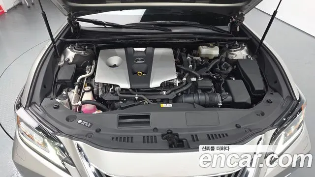 LEXUS ES300H 2021 — 116 968 км, светло-золотистый, Корея — под ключ — фото 6