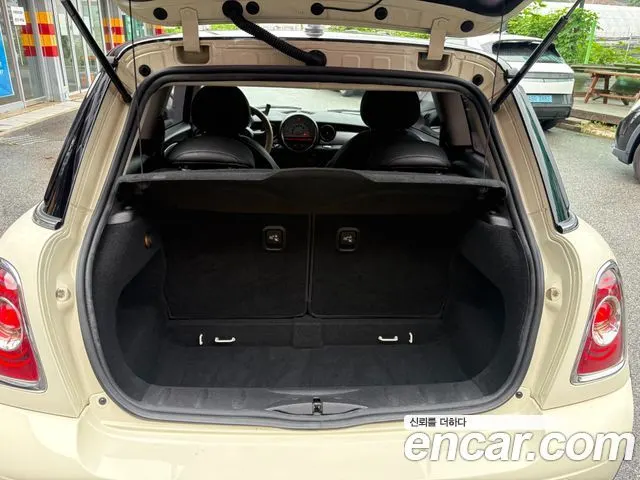 MINI COOPER 2011 — 134 000 км, белый-перламутр, Корея — под ключ — фото 5