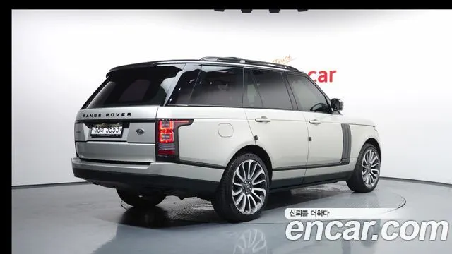 LAND ROVER RANGE ROVER (4 ПОК.) 2014 — 133 382 км, белый-перламутр, Корея — под ключ — фото 2