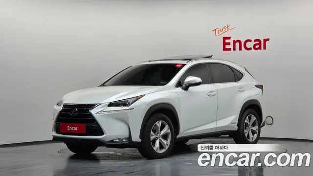 LEXUS NX300H 2016 — 84 287 км, белый, Корея — под ключ — фото 1