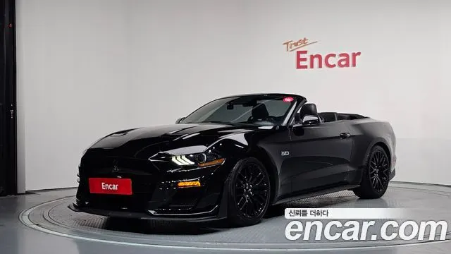 FORD MUSTANG 2019