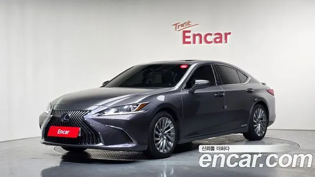 LEXUS ES300H — из Кореи под ключ