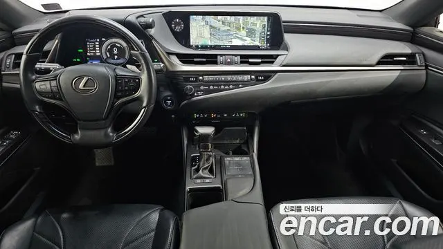 LEXUS ES300H 2019 — 59 915 км, серебристо-серый, Корея — под ключ — фото 7