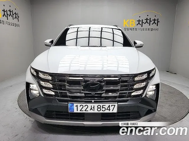 HYUNDAI TUCSON HYBRID 2025