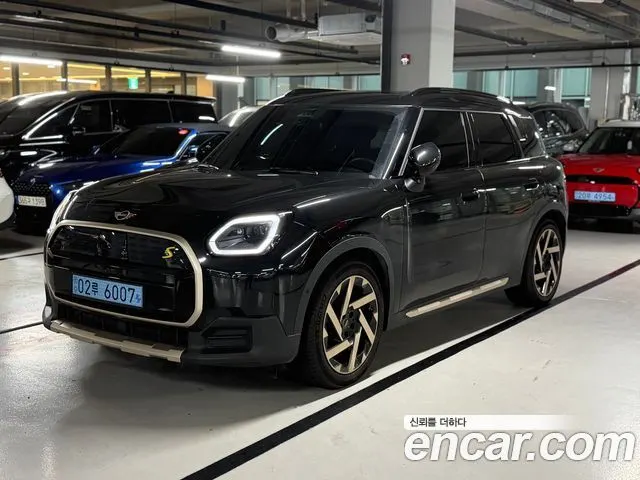 MINI Cooper Countryman Electric — из Кореи под ключ