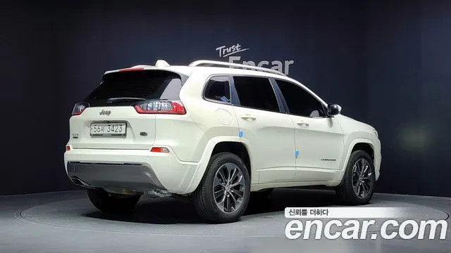 JEEP CHEROKEE (KL) 2019 — 117 234 км, белый, Корея — под ключ — фото 2