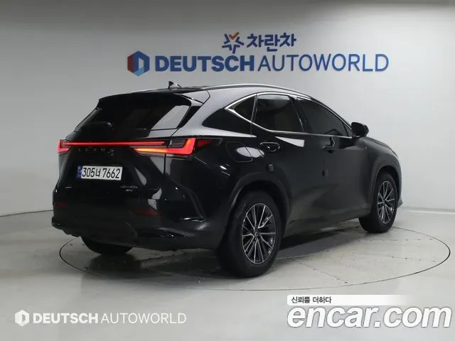 LEXUS NX450H+ 2024 — 71 595 км, чёрный, Корея — под ключ — фото 2