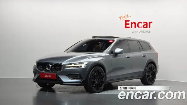 VOLVO V60 CROSS COUNTRY — из Кореи под ключ