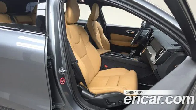 VOLVO V60 CROSS COUNTRY 2019 — 229 324 км, серый, Корея — под ключ — фото 12