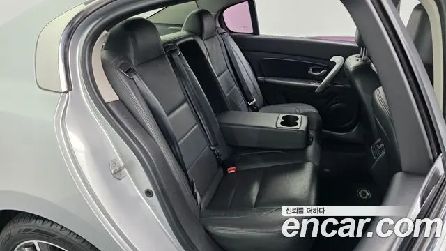 RENAULT KOREA SM5 NOVA 2018 — 112 693 км, серебристый, Корея — под ключ — фото 11