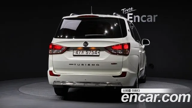 KGM KORANDO TURISMO 2018 — 88 639 км, белый, Корея — под ключ — фото 4