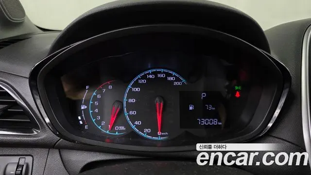 CHEVROLET SPARK 2018 — 73 008 км, белый-перламутр, Корея — под ключ — фото 8