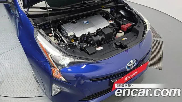 TOYOTA PRIUS 2018 — 41 883 км, синий, Корея — под ключ — фото 6