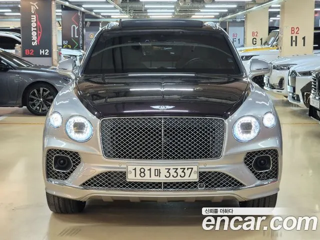 BENTLEY BENTAYGA 2023 — 42 864 км, коричневый, Корея — под ключ — фото 3