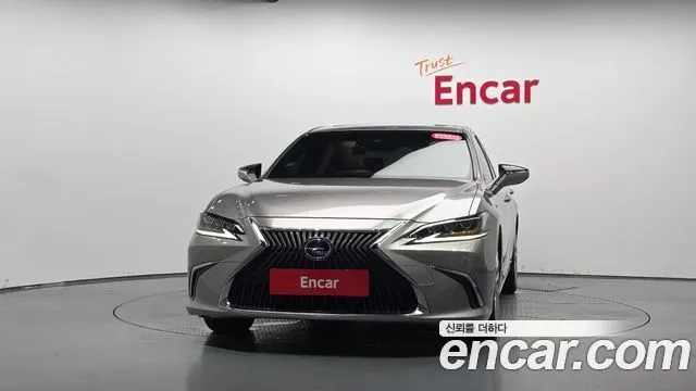 LEXUS ES300H 2021 — 116 968 км, светло-золотистый, Корея — под ключ — фото 3