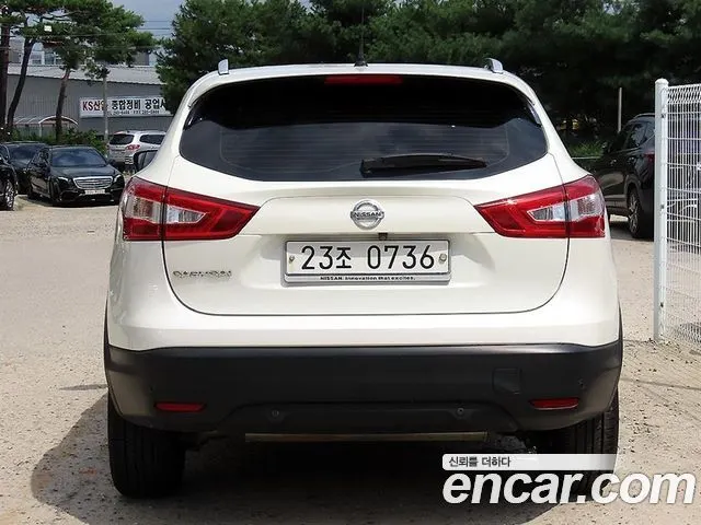 NISSAN QASHQAI 2016 — 112 675 км, белый, Корея — под ключ — фото 4