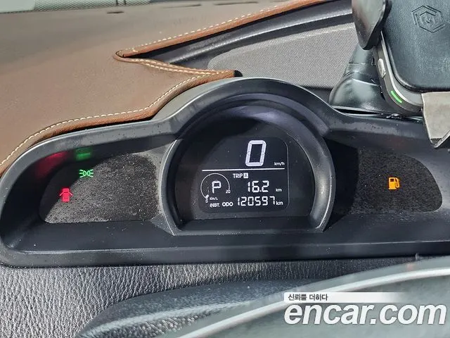 KGM KORANDO TURISMO 2018 — 120 000 км, чёрный, Корея — под ключ — фото 7