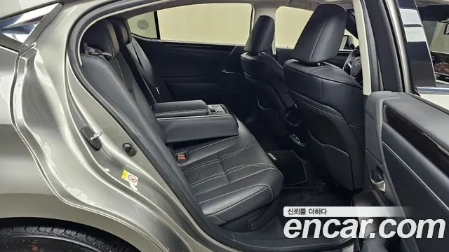 LEXUS ES300H 2019 — 76 505 км, светло-золотистый, Корея — под ключ — фото 11