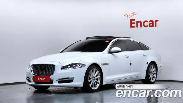 JAGUAR XJ 2016