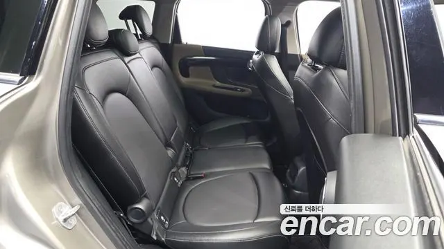MINI COOPER D COUNTRYMAN 2018 — 176 027 км, серебристо-серый, Корея — под ключ — фото 11