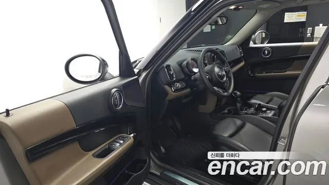 MINI COOPER D COUNTRYMAN 2018 — 176 027 км, серебристо-серый, Корея — под ключ — фото 10