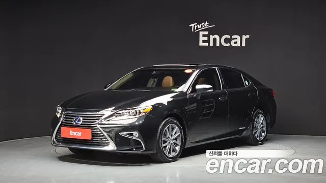LEXUS ES300H — из Кореи под ключ