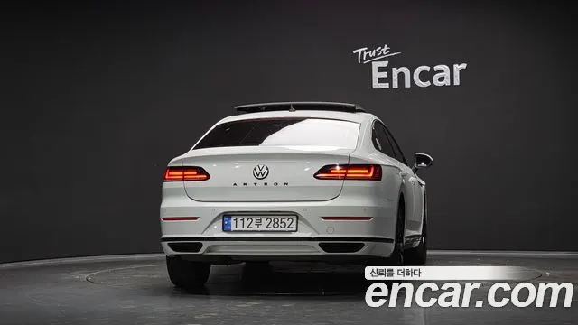 VOLKSWAGEN ARTEON 2019 — 138 856 км, белый, Корея — под ключ — фото 4