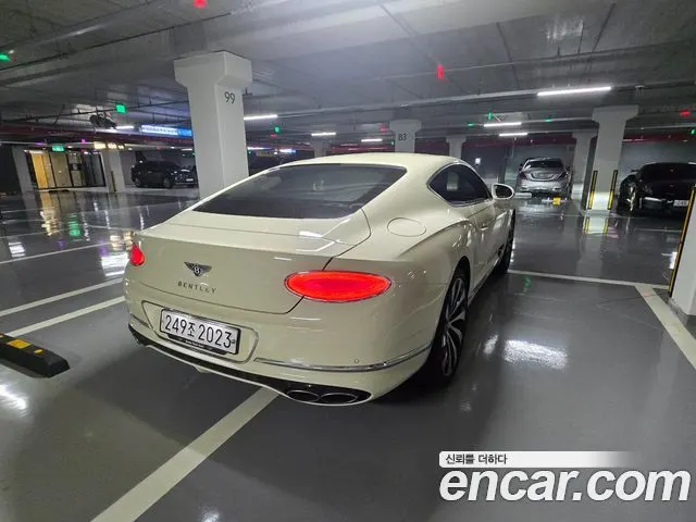 BENTLEY GT 2024 — 22 300 км, белый-перламутр, Корея — под ключ — фото 2