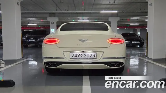 BENTLEY GT 2024 — 22 300 км, белый-перламутр, Корея — под ключ — фото 4