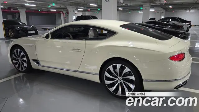 BENTLEY GT 2024 — 22 300 км, белый-перламутр, Корея — под ключ — фото 5