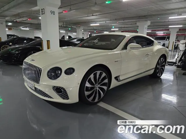 BENTLEY GT 2024 — 22 300 км, белый-перламутр, Корея — под ключ — фото 6