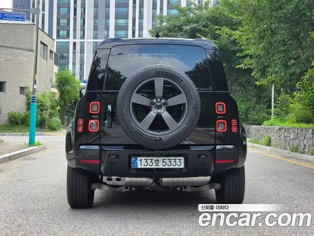 LAND ROVER DEFENDER 2026 — 15 км, чёрный, Корея — под ключ — фото 4