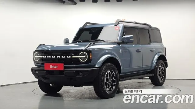 FORD BRONCO 2023